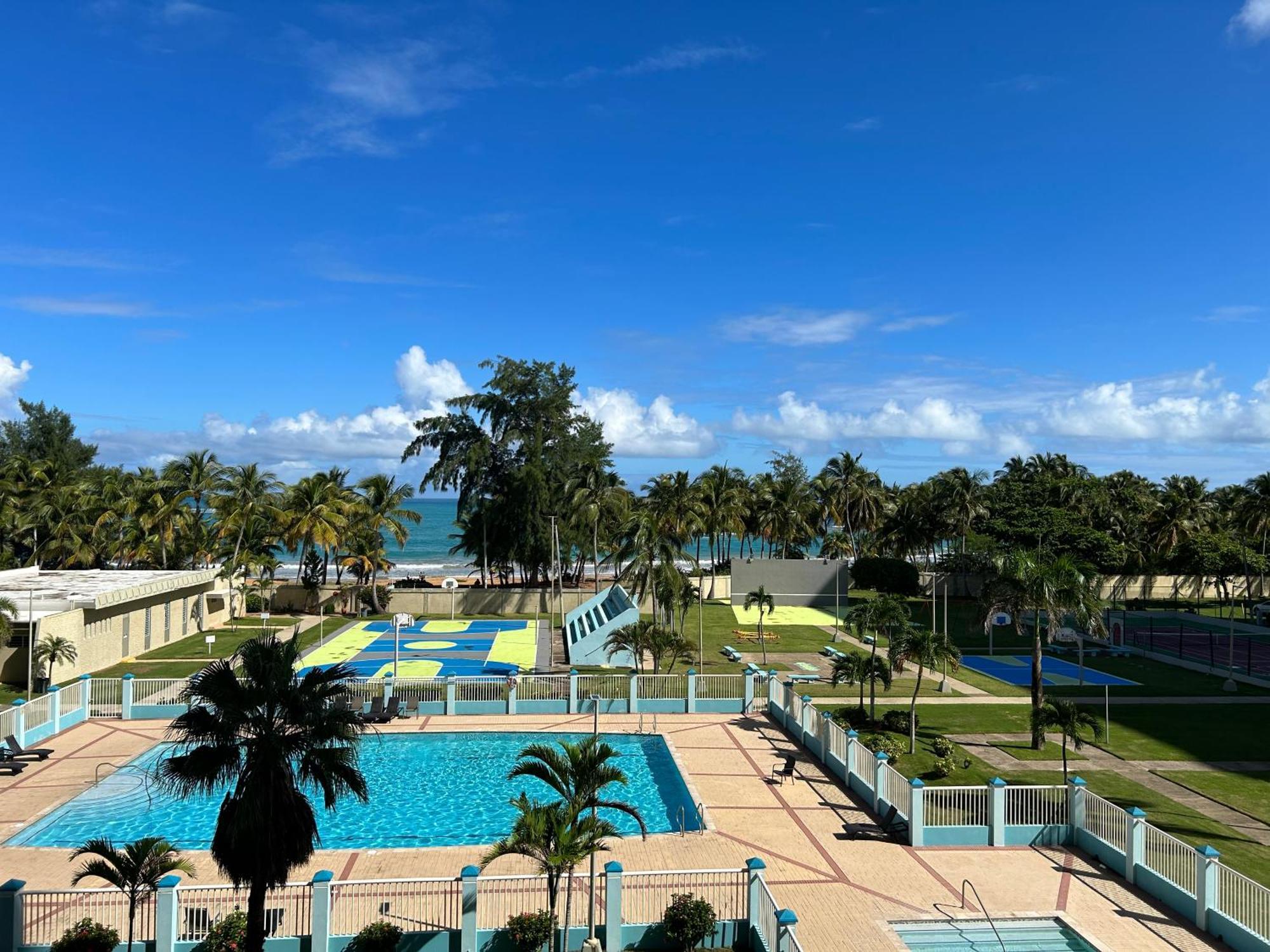 Luquillo Beach & Ocean Breeze Dış mekan fotoğraf
